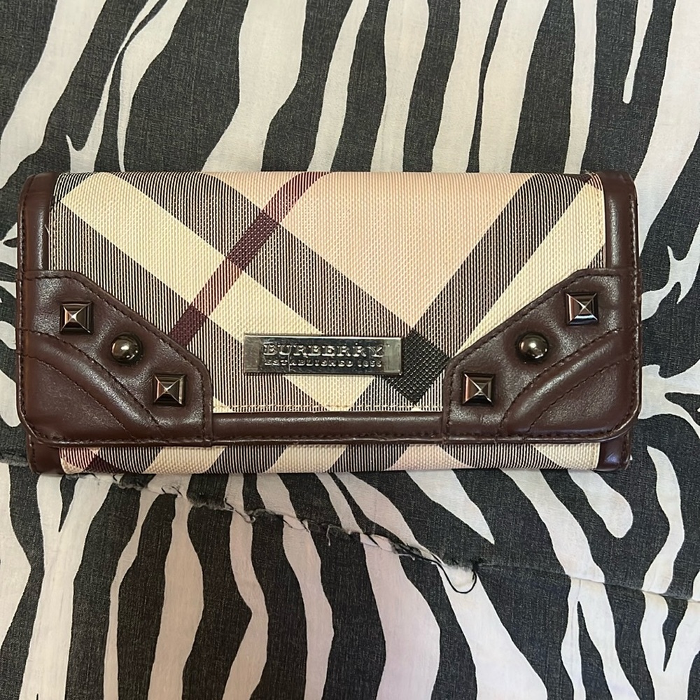 BURBERRY | Nova Check Studded Wallet